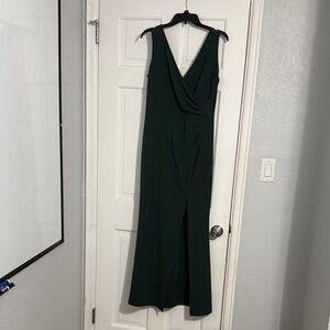 Chic Forest Green Maxi Dress with Draped Neckline